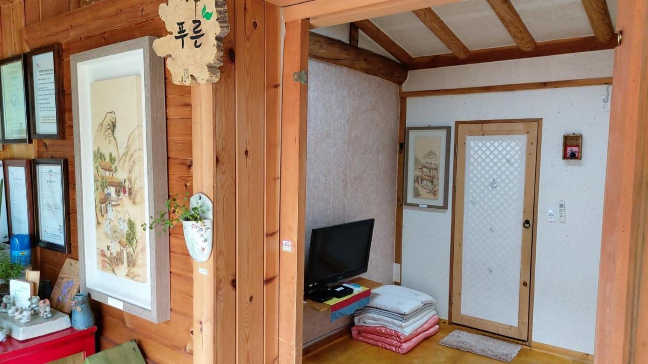 Hotel The Blue Cradle à Jeonju Extérieur photo
